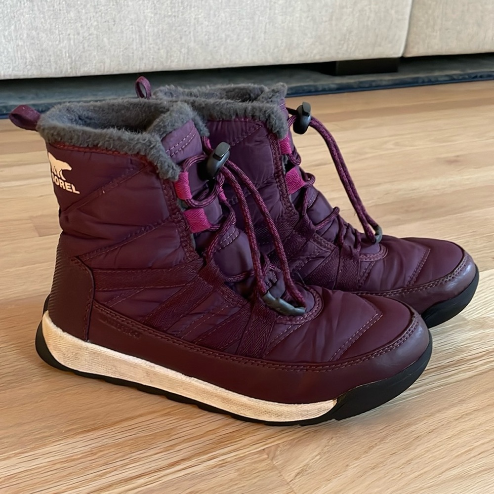 Girl’s Sorel Whitney waterproof sneaker boot